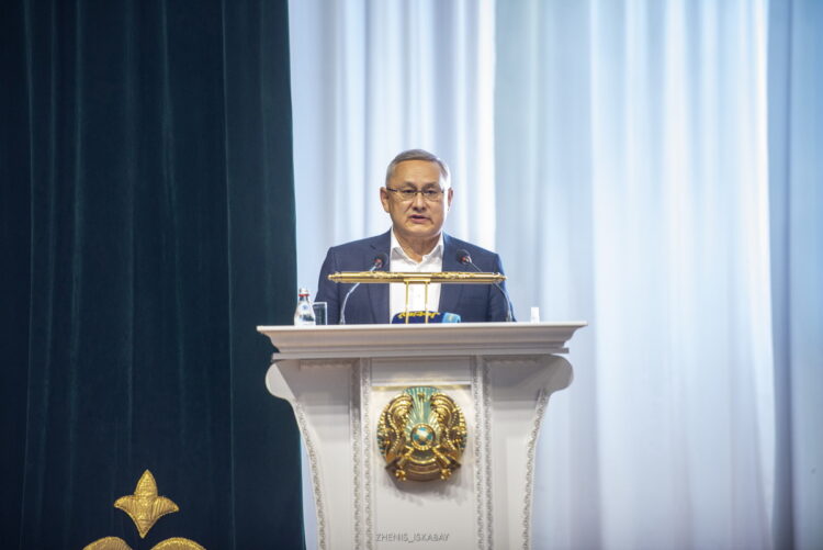 Бейбит Исабаев встретился с жителями Алакольского района