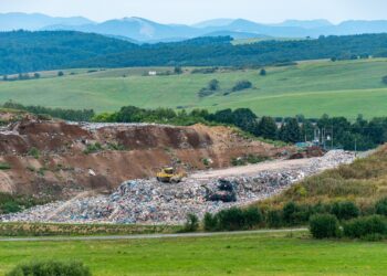 «Таза Қазақстан»: Он нас убьет, если мы с ним не справимся