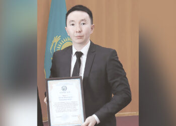 Ануар Танирбергенов: Работа в госслужбе – это не просто должность, а дело чести