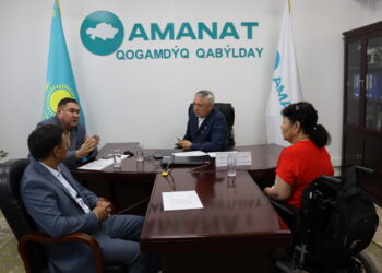 Мажилисмен провел открытый диалог с жителями Жетiсу