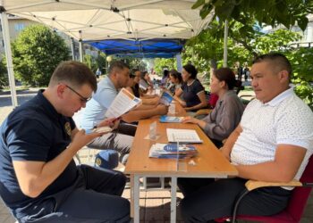 Почти 100 рабочих мест было представлено на ярмарке вакансий в Талдыкоргане