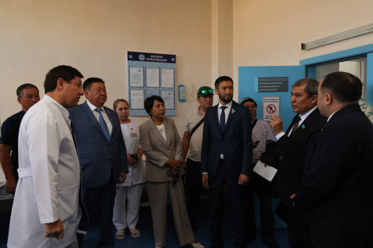 Сенаторы изучили вопросы социальной сферы Жетісу