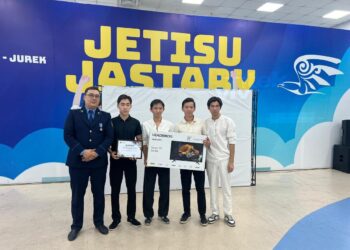 Молодежь Талдыкоргана сразилась в «Конституционном IQ»