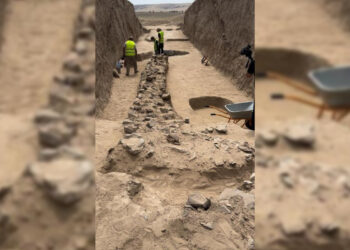 Археологи изучают курганы близ Талдыкоргана