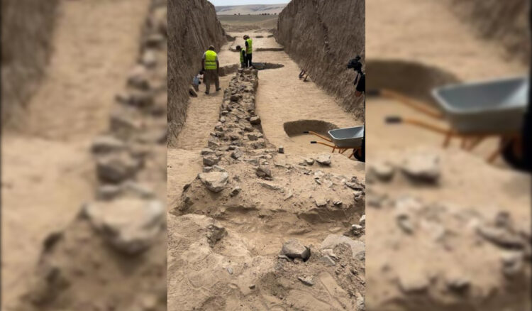 Археологи изучают курганы близ Талдыкоргана