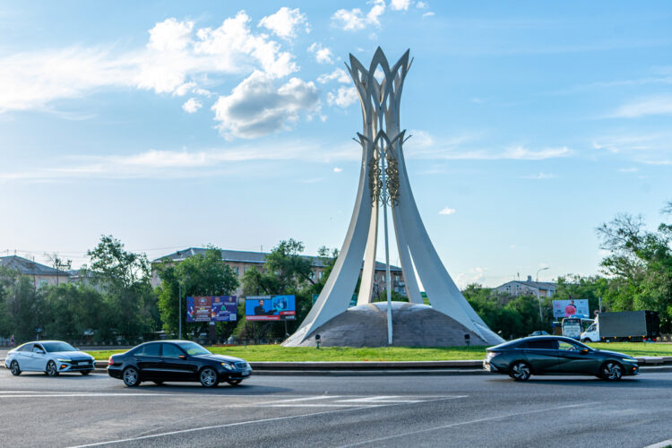 Какую роль играет Конституция в жизни талдыкорганцев