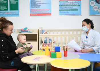 Как системные реформы повышают качество и доступность медпомощи в Казахстане