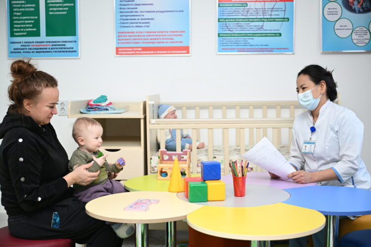 Как системные реформы повышают качество и доступность медпомощи в Казахстане