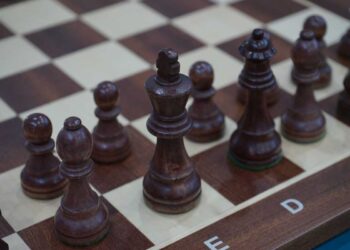 Ветераны показали интеллект в настольных играх в Жаркенте