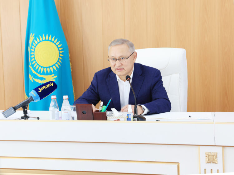 Глава Жетiсу планирует встречу с жителями Каратальского района