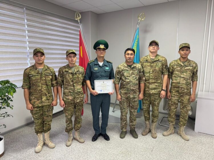 Лучшего специалиста пограничного контроля определили в Жетісу