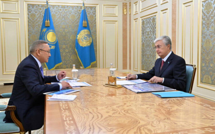 Президент принял акима области Жетісу Бейбита Исабаева