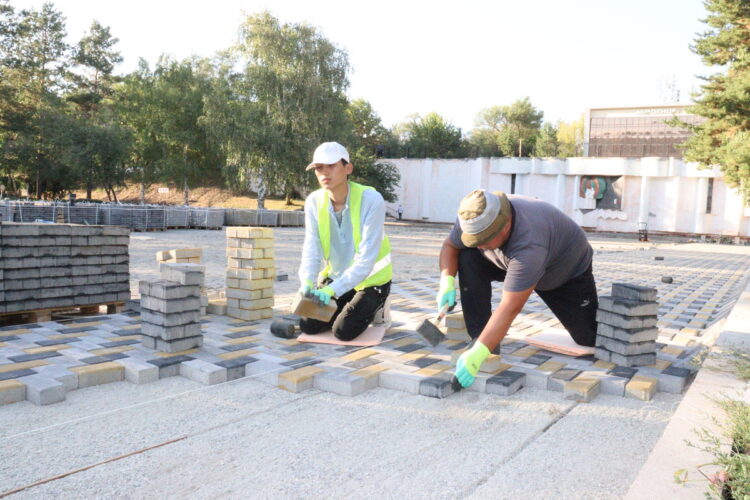 Экопрограмма помогает в благоустройстве Текели