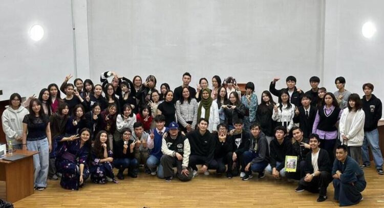 Вечер посвящения в студенты провели в КазНУ им. аль-Фараби