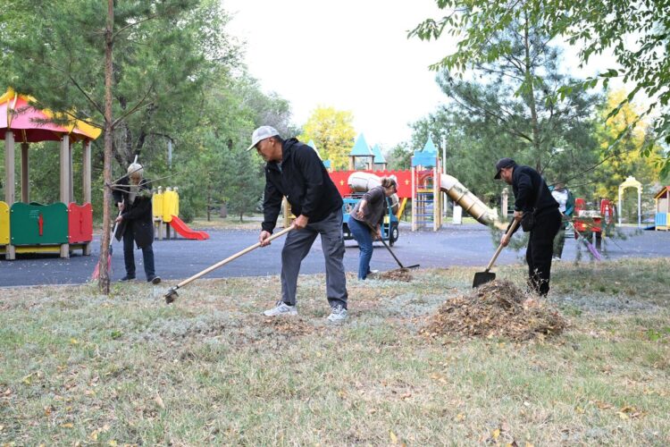 Жетысусцы объединились вокруг глобальной экоакции «World Clean Up Day»