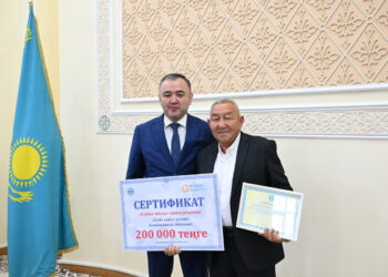 В честь Дня труда в Жетісу наградили лучших работников