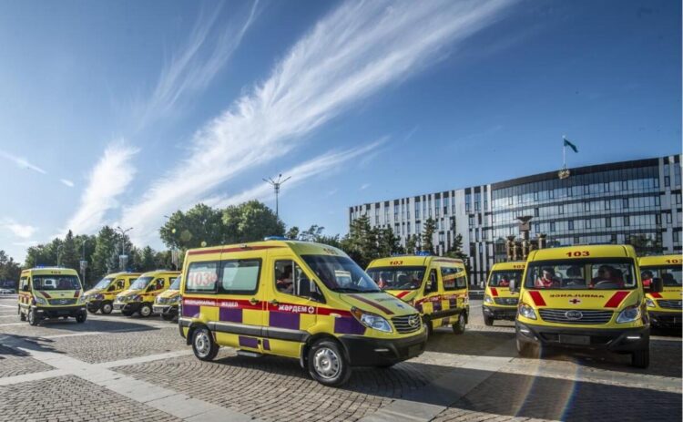 29 новых машин скорой помощи пополнили автопарк Жетісу