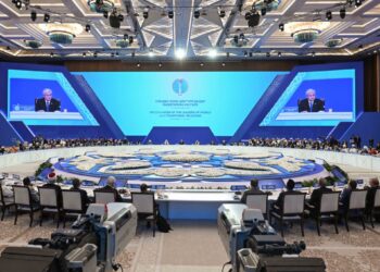 VIII Съезд лидеров мировых и традиционных религий проходит в Астане