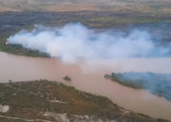 Авиация МЧС РК ликвидировала природный пожар в нацпарке «Алтын-Емел»