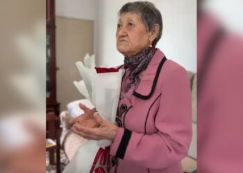 В Талдыкоргане волонтёры  оказали адресную помощь ветеранам труда