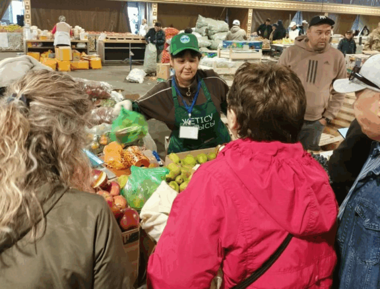 Жетісу представил 155 тонн продукции на сельхозярмарке в Астане