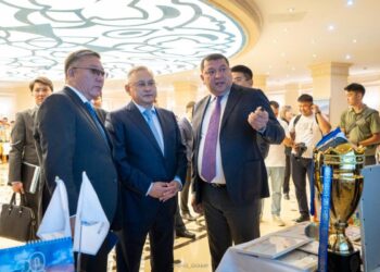 Глава Жетiсу встретился с представителями турбизнеса