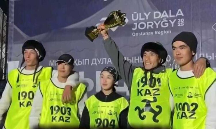 Жетысусцы показывают мастерство в конном марафоне в Костанае