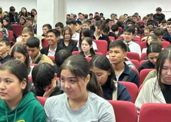 Студенческий диспут на тему ИИ организовали в Талдыкоргане