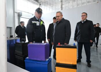 Новую линию по выпуску промышленных аккумуляторов запустили в Талдыкоргане