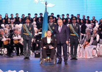 День Республики: Госнаградами отметили 35 жетысусцев