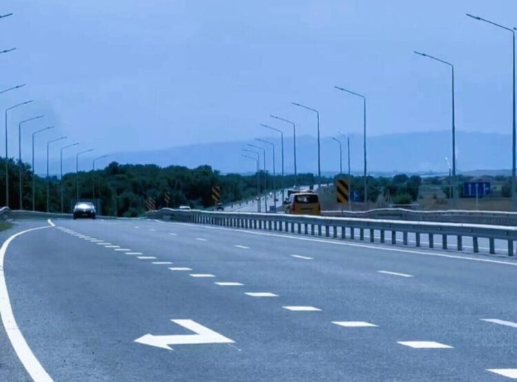 В Аксуском районе усилен контроль за содержанием республиканских дорог