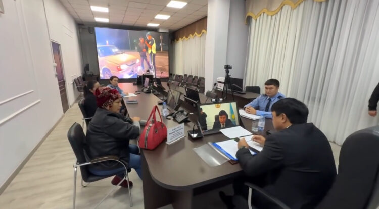 В Аксуском районе полицейские помогли местной жительнице вернуть пропавший скот