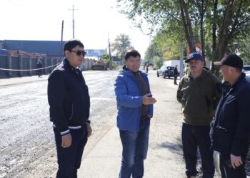 Ернат Бәзіл проверил благоустройство города