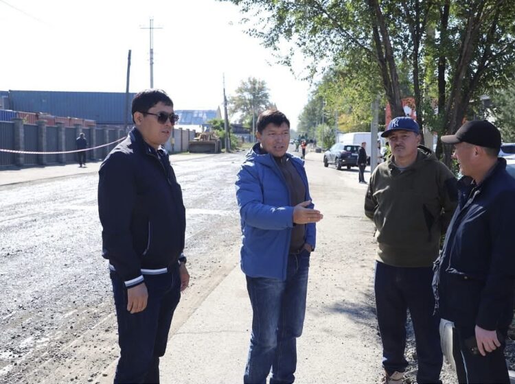 Ернат Бәзіл проверил благоустройство города