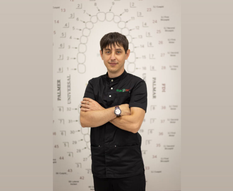 Как сохранить здоровую улыбку: советы стоматолога Виталия Архипова