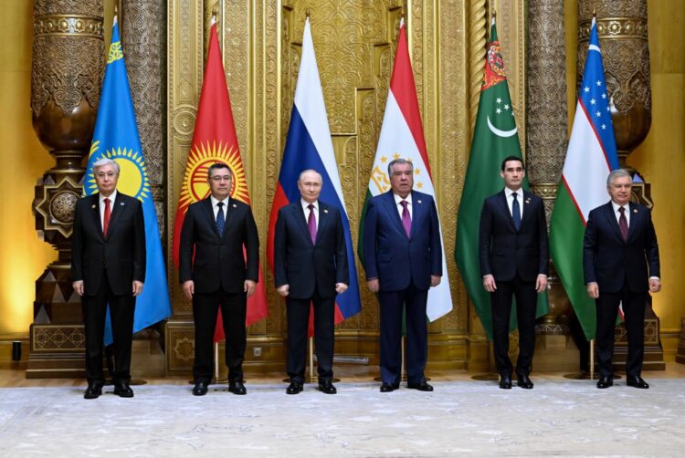Саммит «Центральная Азия – Россия»: Глава государства подчеркнул значимость стратегического партнерства с Россией