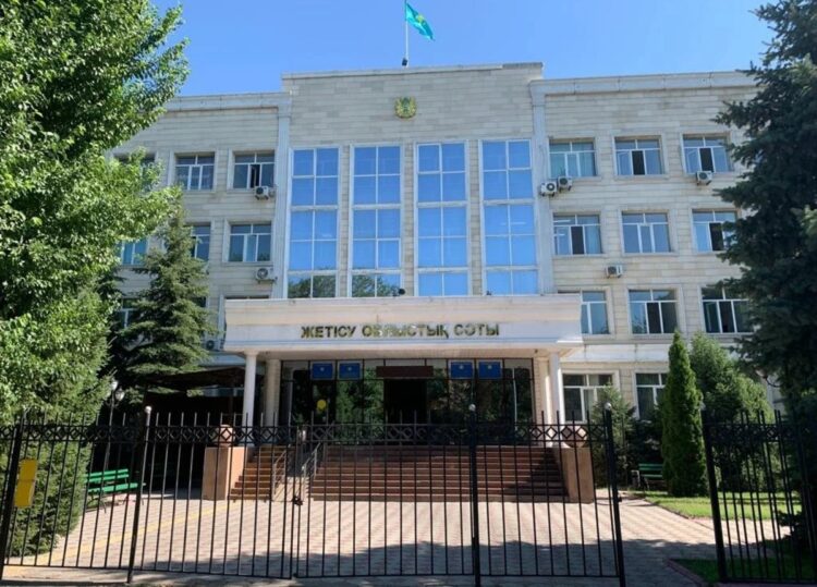 Глава государства произвел кадровые ротации в суде области Жетiсу