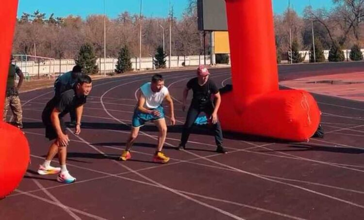 Кто сильнее в легкой атлетике выясняли военнослужащие в Талдыкоргане