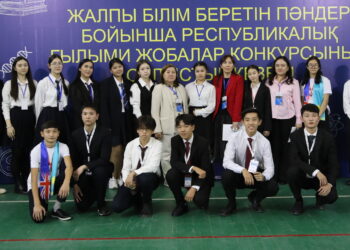 Интеллектуальную элиту из школьников формируют в Жетiсу