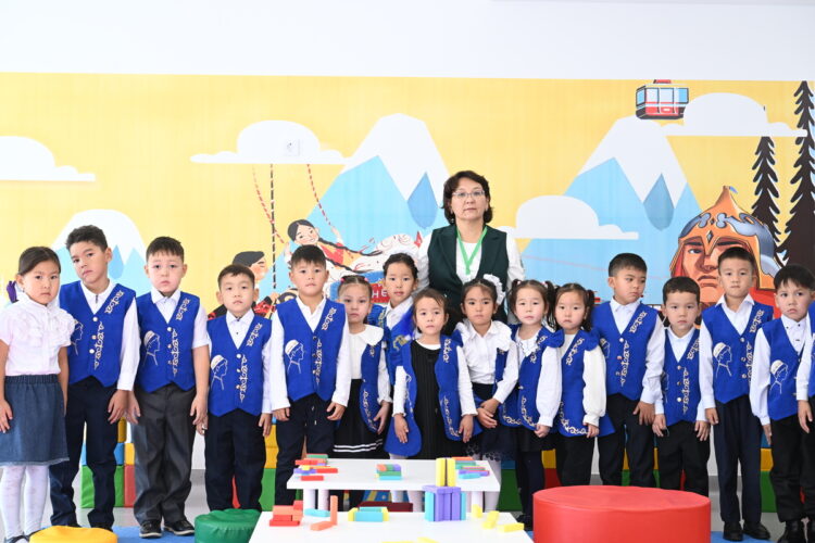 Новая комфортная школа распахнула двери в Алакольском районе