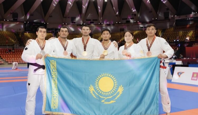 Жетысуские спортсмены завоевали семь медалей на чемпионате мира по джиу-джитсу