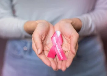 «Розовый октябрь»: В Жетісу 200 женщин прошли облследование на рак груди