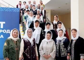 Женщины Жетісу надели белые платки в поддержку мира и семейных ценностей