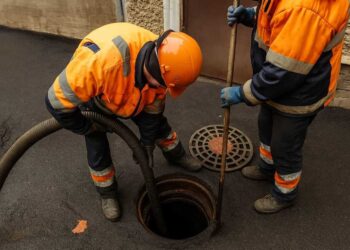 Как предотвратить отравление канализационными газами