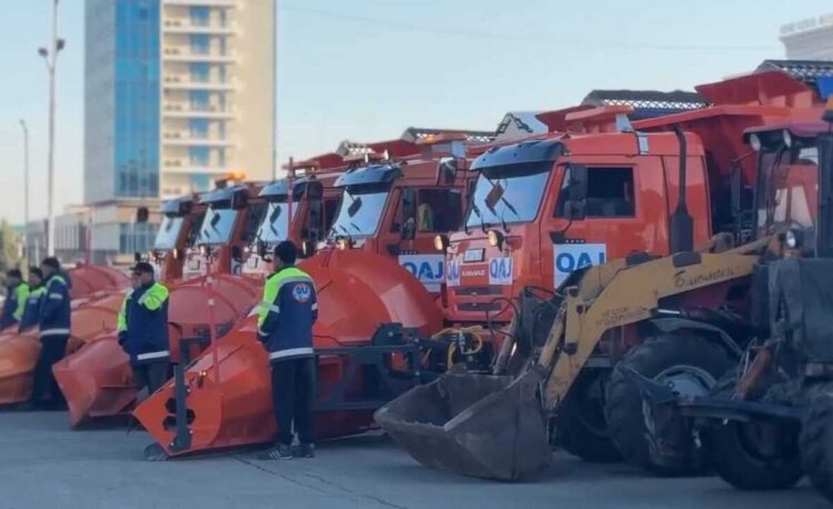 Готовность дорожной спецтехники к зиме проверили в Жетiсу