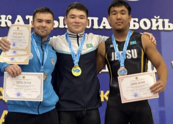 Ко Дню Независимости сборная Жетісу по тяжелой атлетике завоевала различные медали