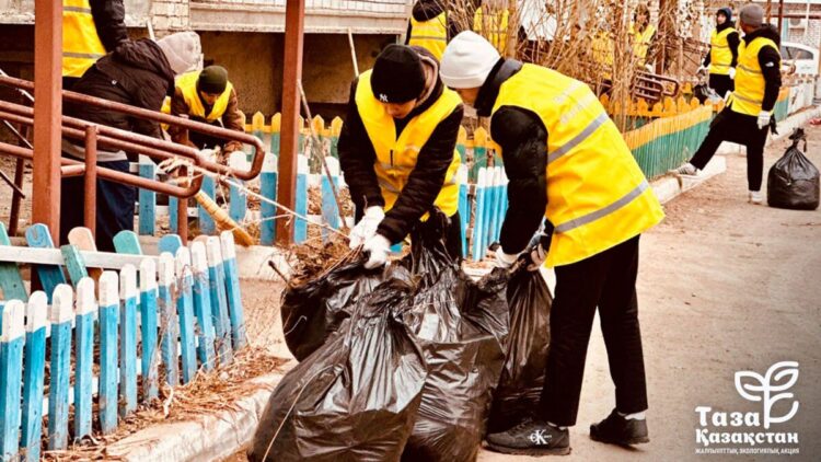 «Таза Қазақстан»: По всей стране собрано почти 800 тысяч тонн отходов