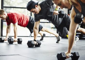 Упражнения для развития силы и выносливости: базовые рекомендации для всех