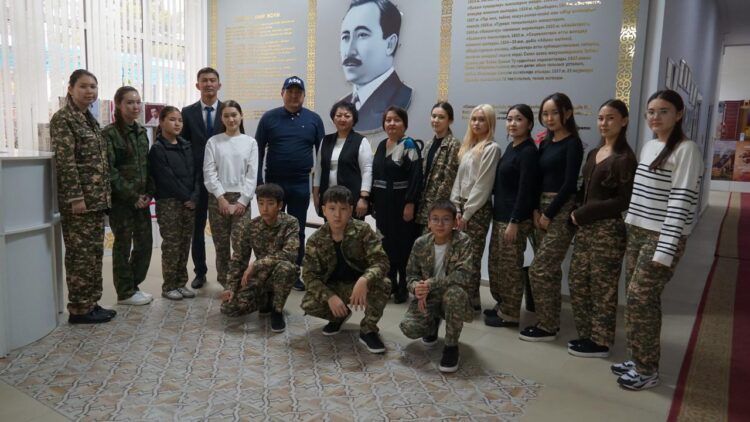 Информационный час «Коррупция – болезнь общества» провели для школьников Талдыкоргана