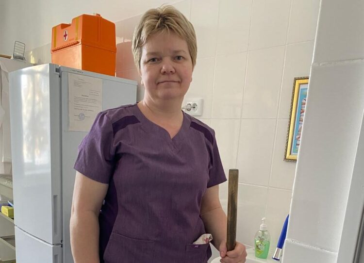 Анна Пережигина более 30 лет  отвечает за чистоту дома  ребенка Талдыкоргана